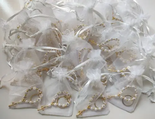 Mini Terço Chaveiro Personalizado Cruz Dourada