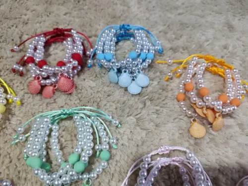Pulseira Infantil Regulável com Pingente de Concha