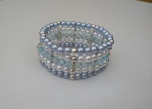 Bracelete de Pérolas Azuis (adulto)