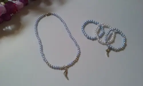 Kit Gargantilha e Pulseiras Sapatinho