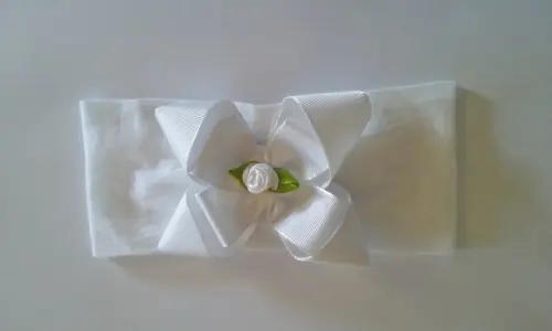Faixa laço branco