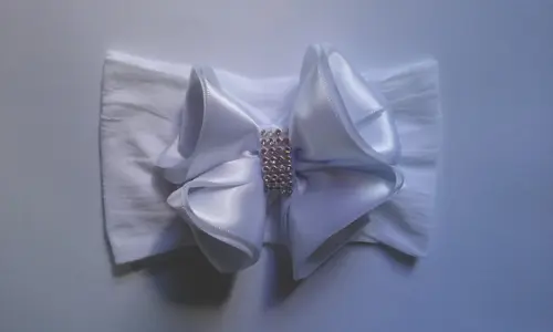 Faixa laço branco