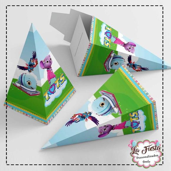 Caixa Piramide Tots entrega de filhotes