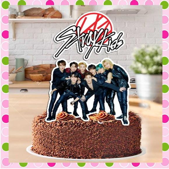 Topo de Bolo Stray Kids