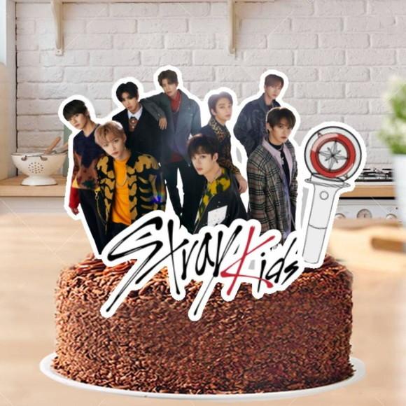 Topo de Bolo Stray Kids