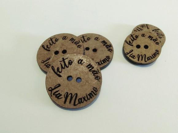 Botões em mdf Feito a Mão Personalizado - 20 Unidades