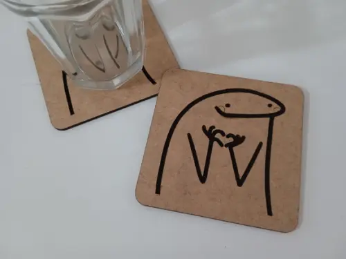 Porta Copos/bolacha Flork Meme em mdf