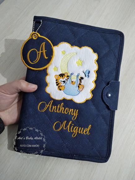 Capa caderneta de vacinas tigre em sintético (Impermeável)