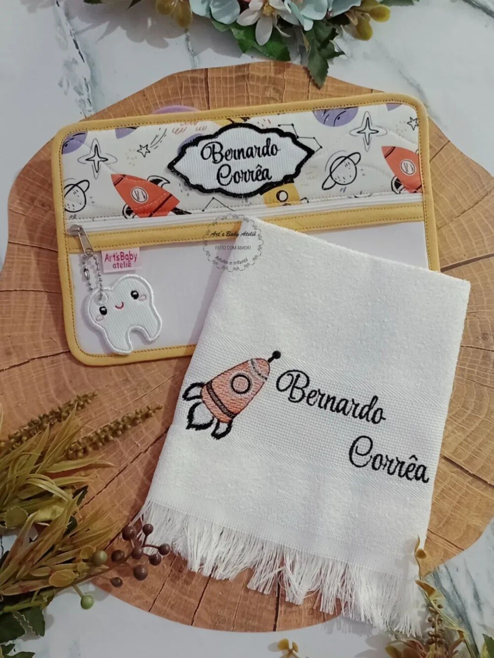 Porta escova e pasta de dente c/ toalhinha