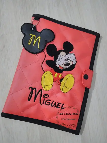 Capa caderneta de vacinas mickey em sintético