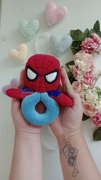 Chocalho Menino Aranha