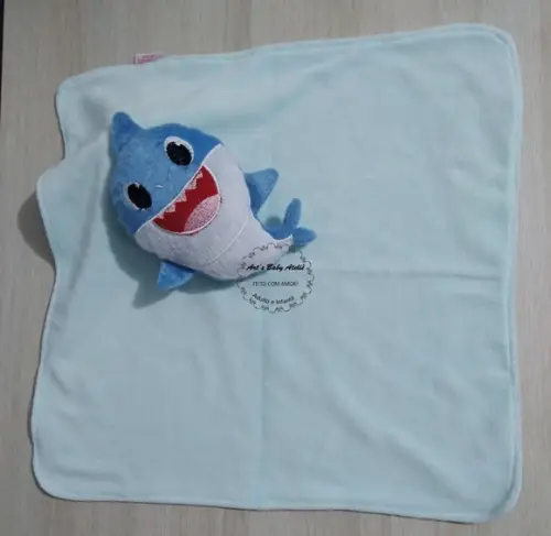 Naninha Baby Shark (ler Descrição)