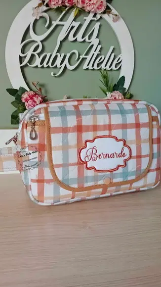 Necessaire Porta Fraldas com Trocador Removível