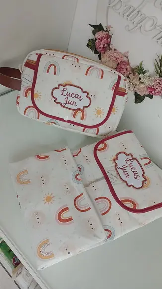 Necessaire Porta Fraldas com Trocador Removível