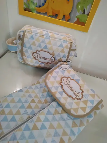 Necessaire Porta Fraldas com Trocador Removível
