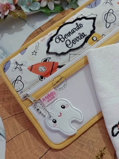 Porta escova e pasta de dente c/ toalhinha