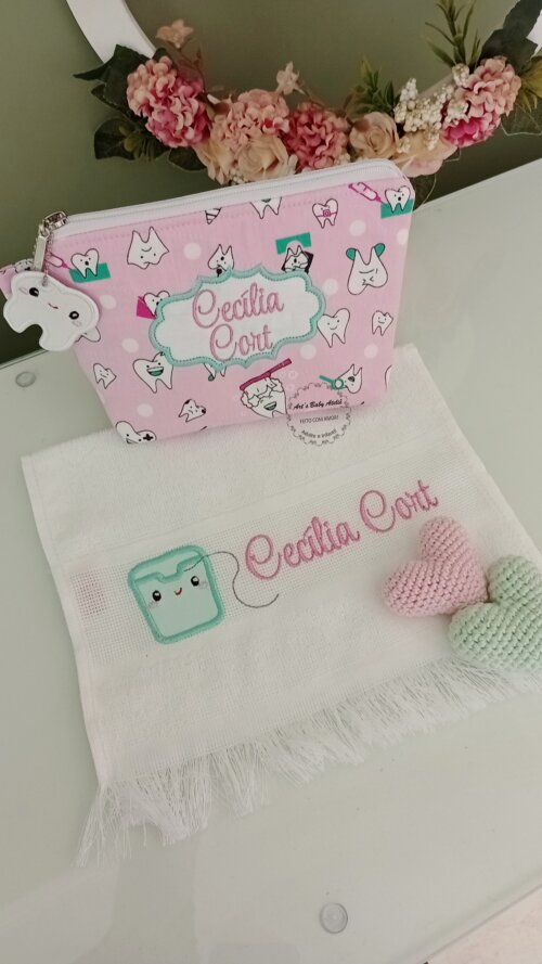 Porta escova e pasta de dente c/ toalhinha
