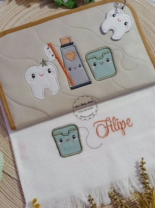 Kit Higiene Escolar Infantil Personalizado com Nome Bordado | Por