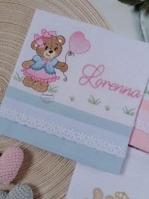 Fralda de boca bordada com nome