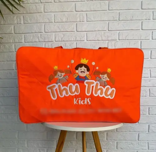 Mala de Condicional Personalizada Bordada Tamanho m