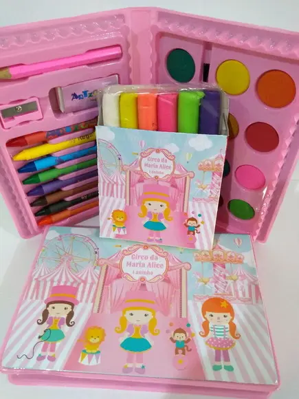 Estojo de Pintura 24 peças com massinha
