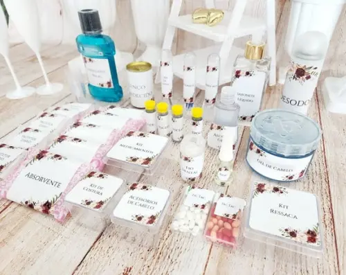 Kit Toalete Feminino e Masculino Prata (papelaria+acrílicos)
