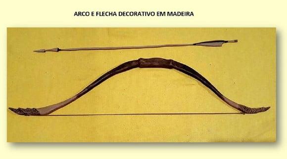 ARCO E FLECHA DECORATIVO EM MADEIRA 1,20CM