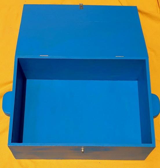 Caixa de Madeira para Objetos Mágicos Yemanjá 48x18x68
