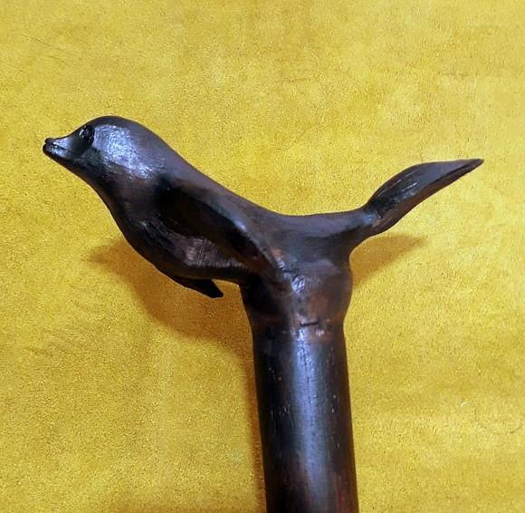 Cajado Foca Entalhada 180cm