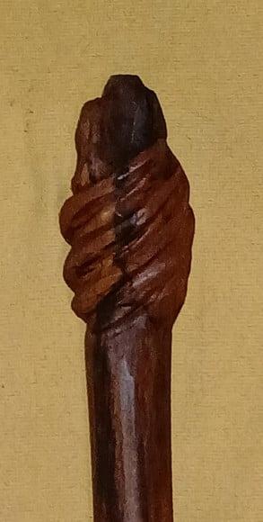 Cajado Gandalf Entalhado em Itaúba 180cm