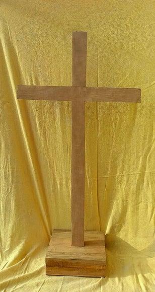 Cruz em Madeira - 1m x 60cm x 6cm
