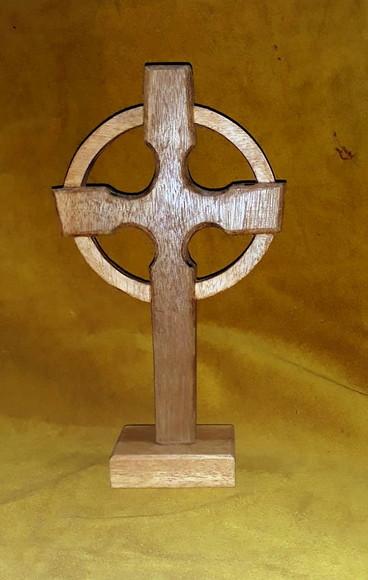 Cruz Celta em Madeira -25 cm