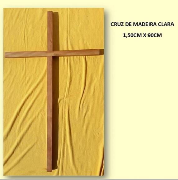 CRUZ EM MADEIRA CLARA - 1,50 x 0,90cm X 4CM