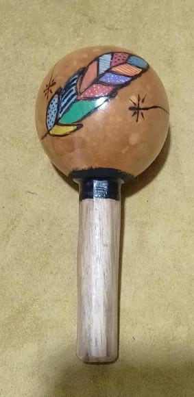 Maraca Mini 17cm Altura Imagens Variadas