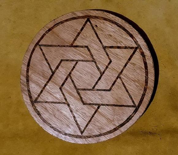 PLACA ESTRELA DE 6 PONTAS MOD. 02 28CM