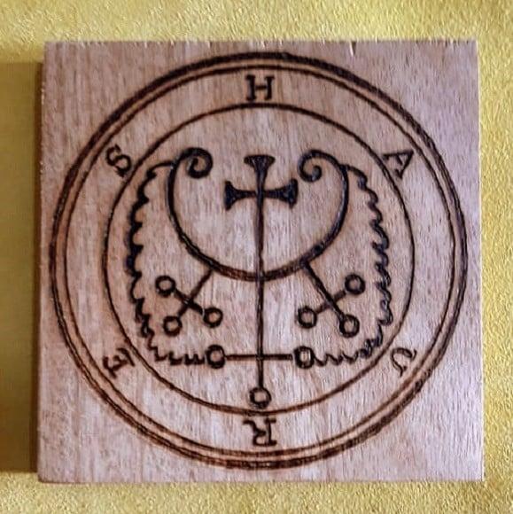 PLACA SIGILO DE HAURES 28CM (REDONDA OU QUADRADA)