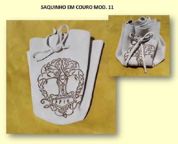 SAQUINHO DE COURO ÁRVORE DA VIDA MOD 11