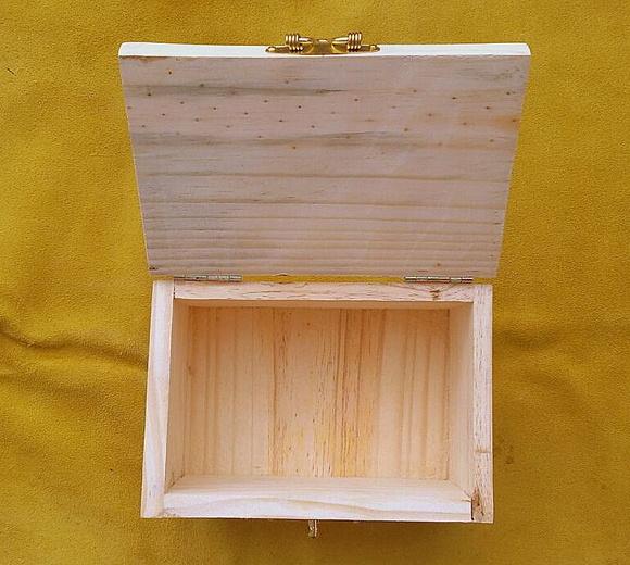 Spellbox / Caixa de Madeira sem Desenho 10x10x17