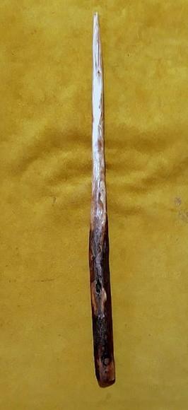 Varinha Cedro Rosa com Cristal no Cabo