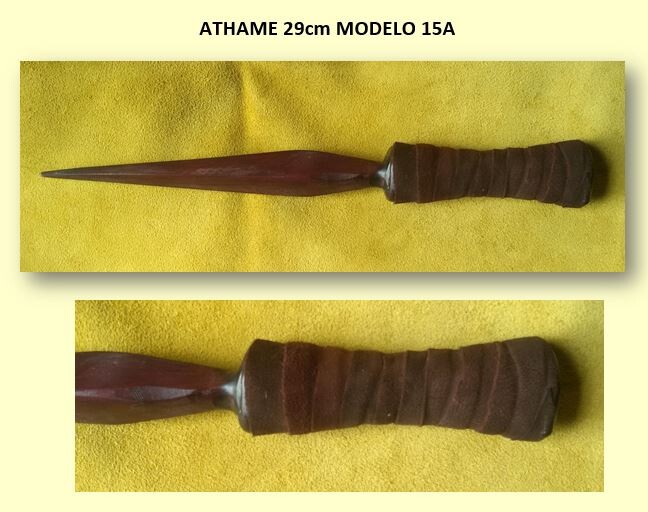 Athame de madeira personalizado com cabo forrado em couro 28cm
