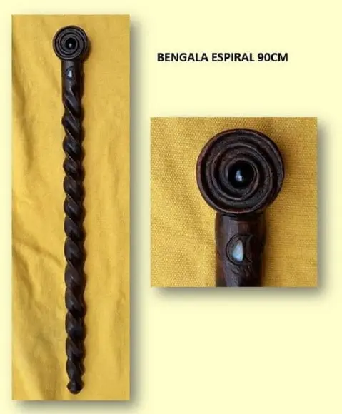 Bengala de Madeira Entalhe em Espiral com Obsidiana - 90cm