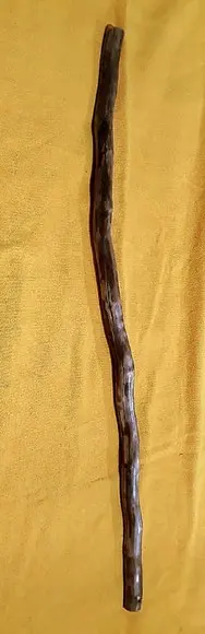 Bengala Wicca de Cedro Vermelho - 90cm