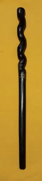 Bengala Torneadas Gravada e Folheada à Ouro 90cm
