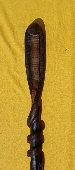 Cajado Cobra Naja 1,80cm