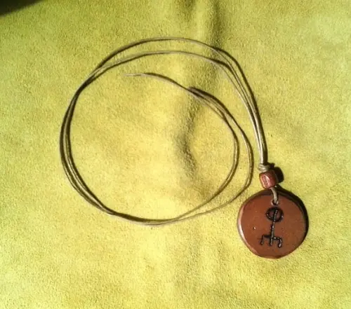 Colar De Couro Amor