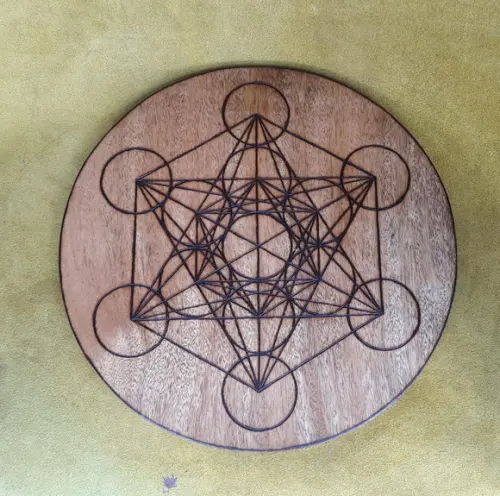 Cristal Grid Cedro - Cubo de Metatron 28cm