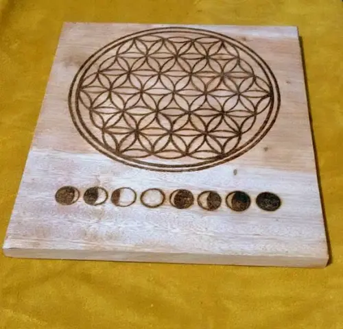 Cristal Grid em Cedro Amarelo