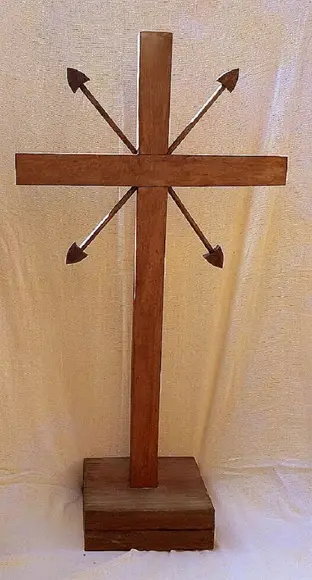 Cruz em Madeira Personalizada - 1m x 60cm x 4cm