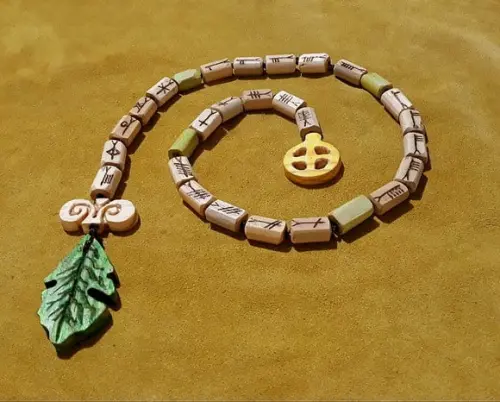 JAPAMALA OGHAN EM MADEIRA (PAGAN PRAYER BEADS)