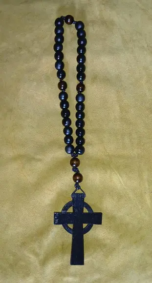 Japamala em Madeira Cruz Celta (pagan Prayer Beads)